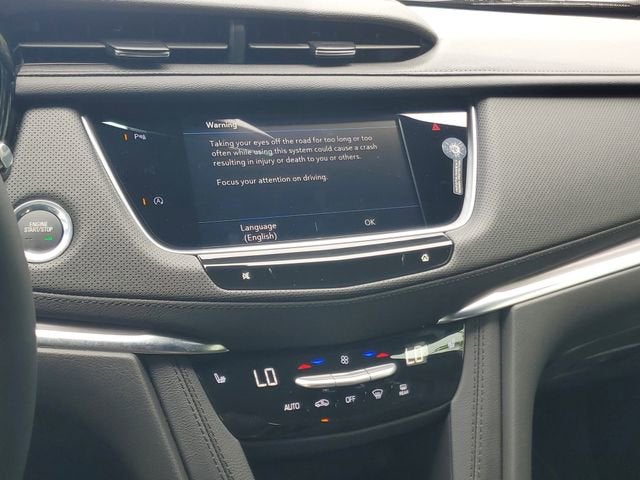 2026 Cadillac XT5 Luxury