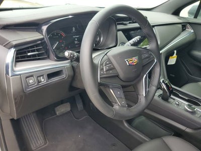 2026 Cadillac XT5 Luxury
