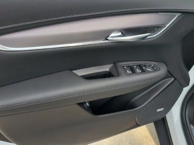 2026 Cadillac XT5 Luxury