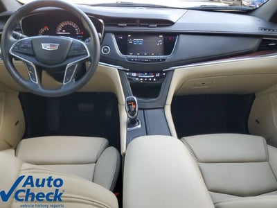 2017 Cadillac XT5 Luxury FWD
