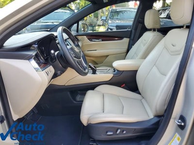 2017 Cadillac XT5 Luxury FWD