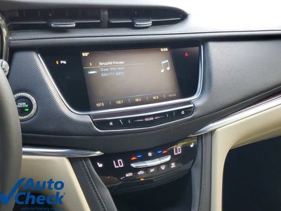 2017 Cadillac XT5 Luxury FWD