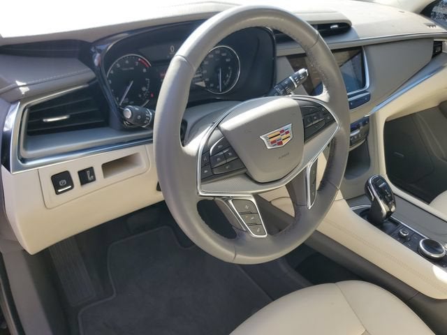 2021 Cadillac XT5 FWD Premium Luxury