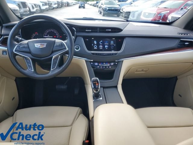 2019 Cadillac XT5 Luxury FWD