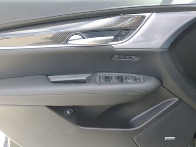 2026 Cadillac XT5 Sport