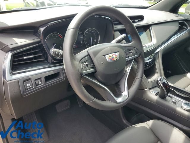2023 Cadillac XT6 Luxury