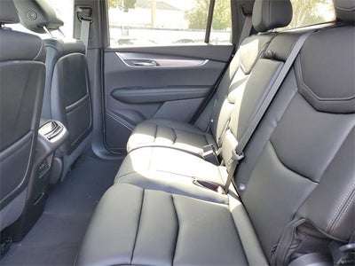 2025 Cadillac XT6 Luxury