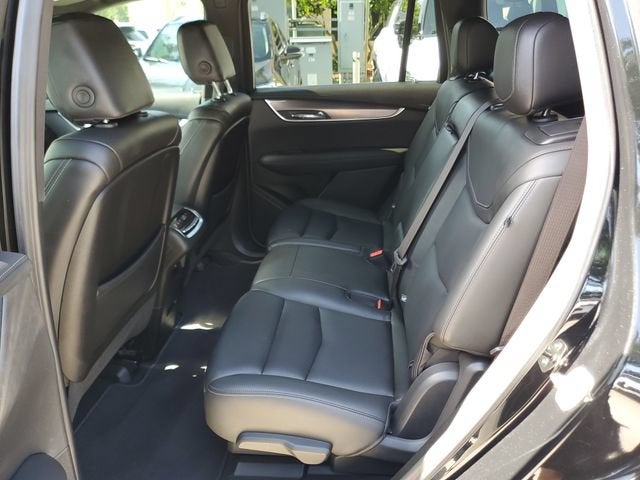 2024 Cadillac XT6 Luxury