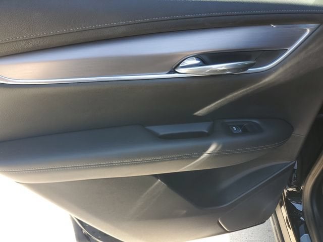 2024 Cadillac XT6 Luxury