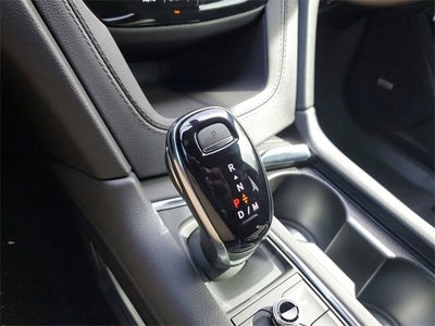 2025 Cadillac XT6 Luxury