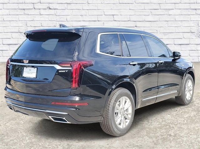 2025 Cadillac XT6 Luxury