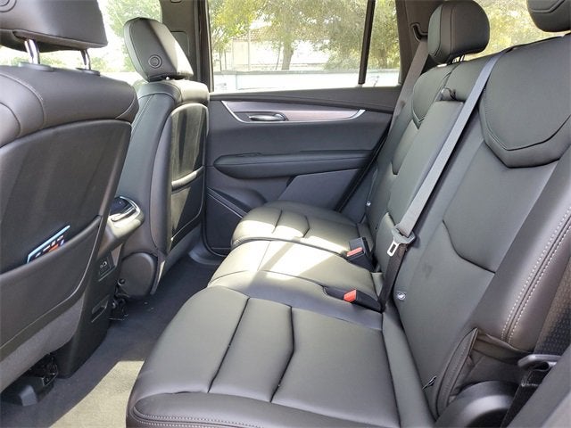 2025 Cadillac XT6 Luxury