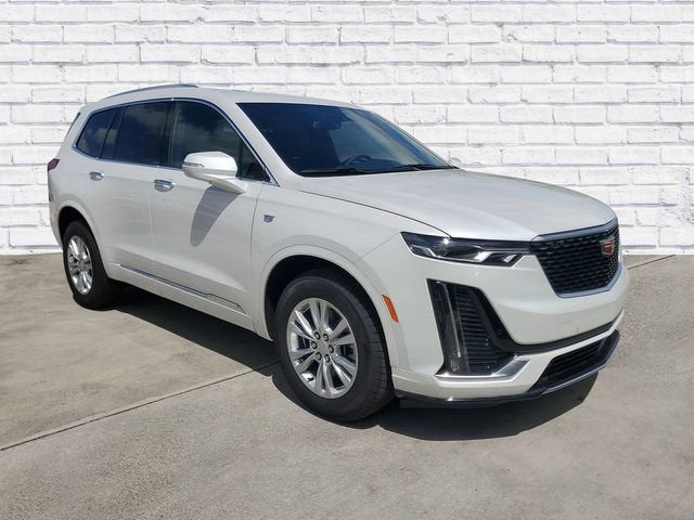 2025 Cadillac XT6 Luxury