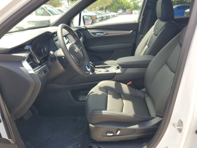 2025 Cadillac XT6 Luxury