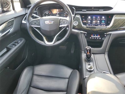 2022 Cadillac XT6 Premium Luxury