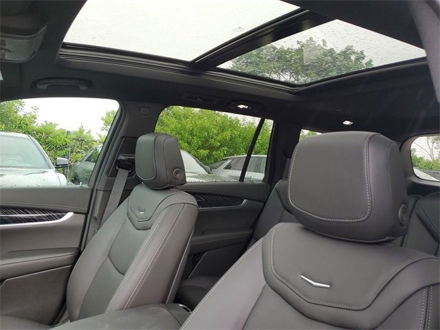 2025 Cadillac XT6 Premium Luxury