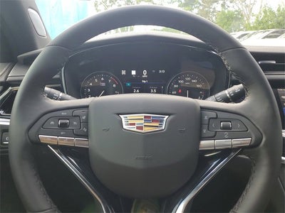 2025 Cadillac XT6 Premium Luxury