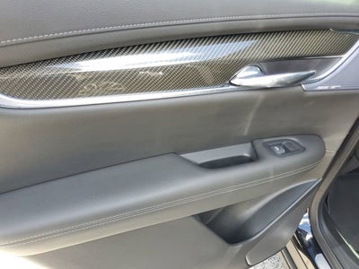 2023 Cadillac XT6 Sport