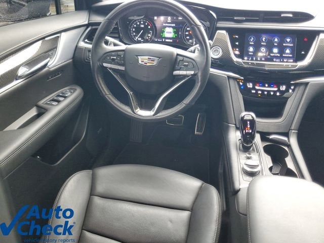 2025 Cadillac XT6 Sport
