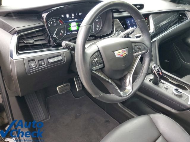 2025 Cadillac XT6 Sport