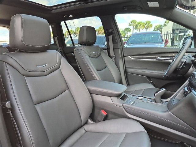 2025 Cadillac XT6 Sport