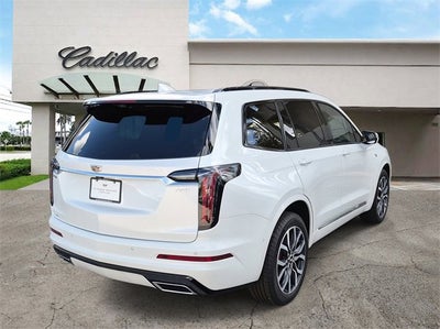 2025 Cadillac XT6 Sport