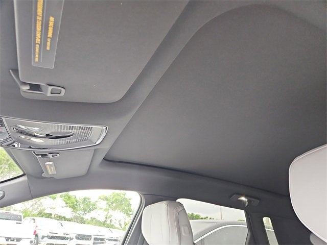 2025 Cadillac LYRIQ Luxury 1