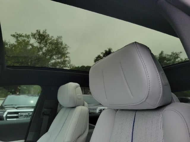 2027 Cadillac LYRIQ Luxury