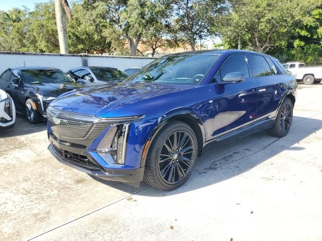 2027 Cadillac LYRIQ Signature Sport