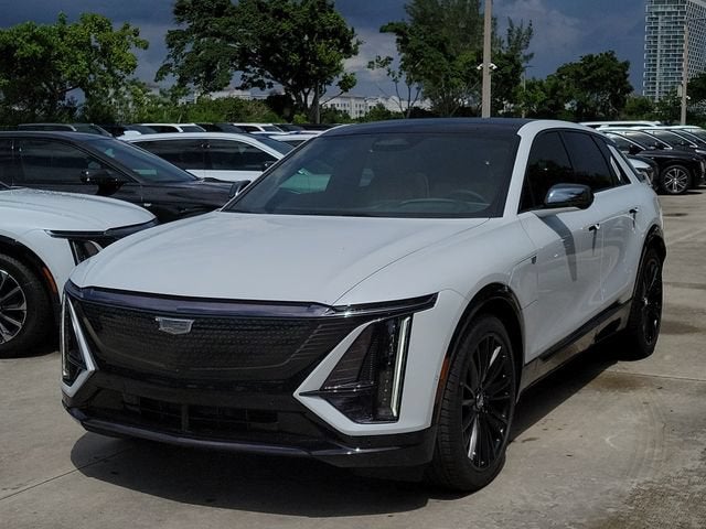 2027 Cadillac LYRIQ Signature Sport