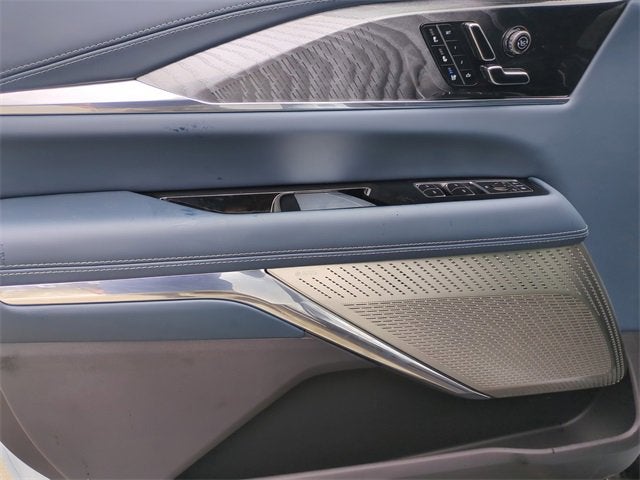 2026 Cadillac ESCALADE IQL Premium Luxury