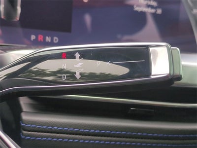 2026 Cadillac ESCALADE IQL Sport