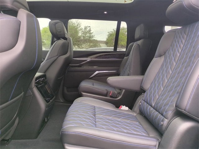 2026 Cadillac ESCALADE IQL Sport