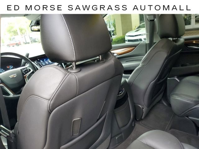 2020 Cadillac Escalade Luxury