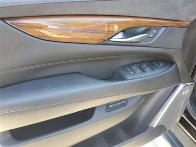 2017 Cadillac Escalade ESV Premium Luxury