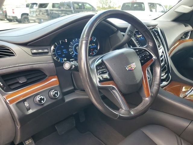 2019 Cadillac Escalade Luxury