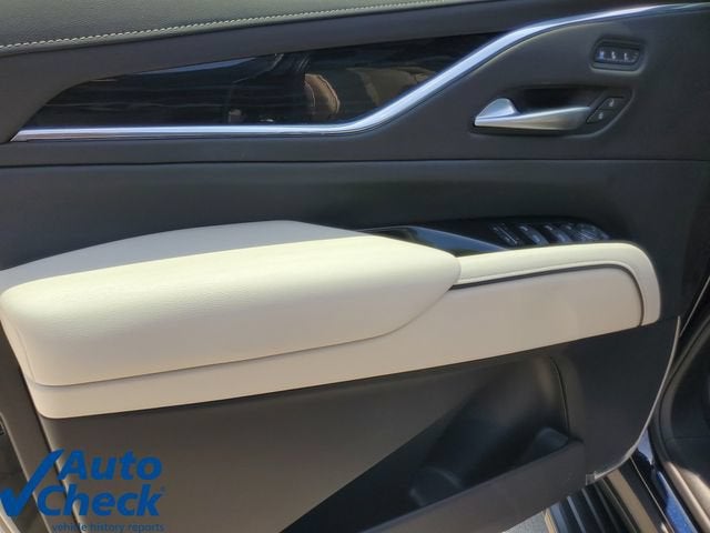 2024 Cadillac Escalade Sport