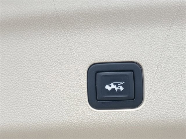 2022 Cadillac Escalade ESV Premium Luxury Platinum