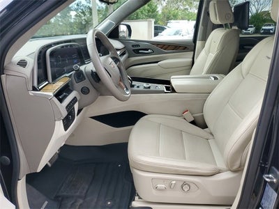 2022 Cadillac Escalade ESV Premium Luxury Platinum