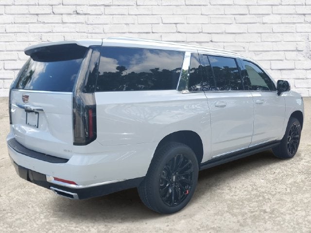 2027 Cadillac Escalade Luxury