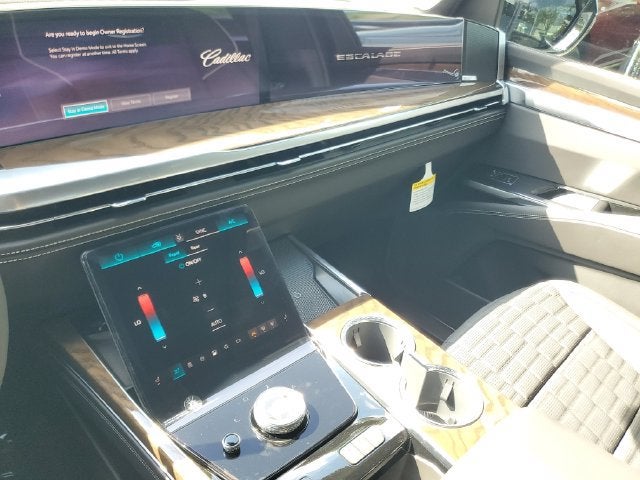 2026 Cadillac Escalade Platinum Sport