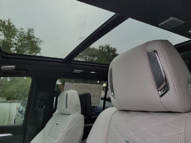 2026 Cadillac Escalade ESV Platinum Sport