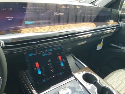 2026 Cadillac Escalade Platinum Sport