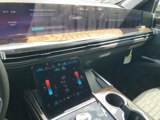 2026 Cadillac Escalade Platinum Sport