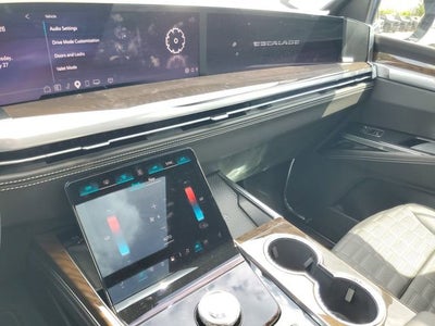 2026 Cadillac Escalade Platinum Sport