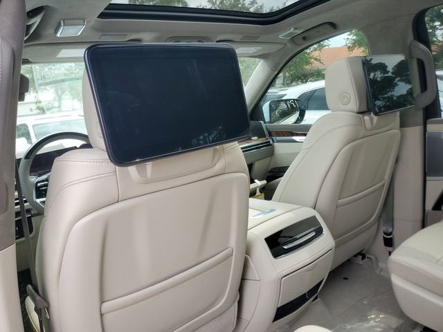 2026 Cadillac Escalade ESV Platinum Luxury