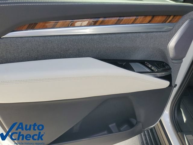2025 Cadillac Escalade ESV Sport Platinum