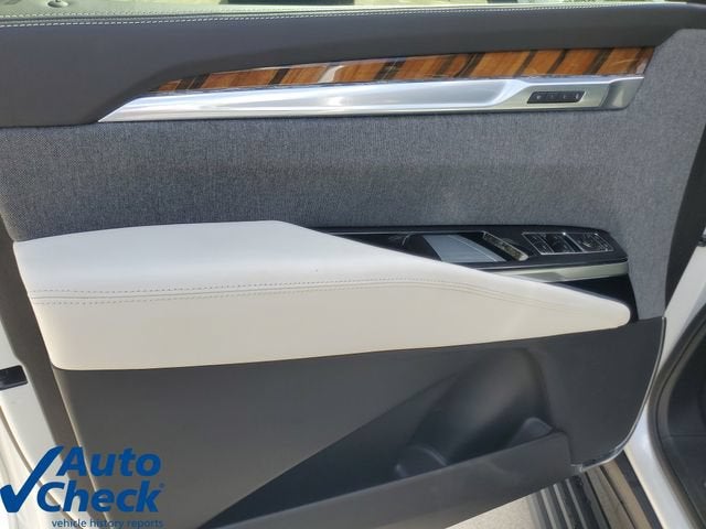 2025 Cadillac Escalade ESV Sport Platinum
