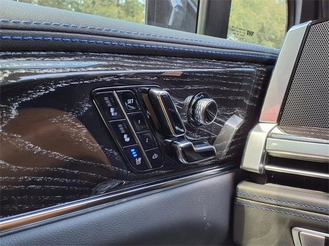 2026 Cadillac ESCALADE IQ Luxury