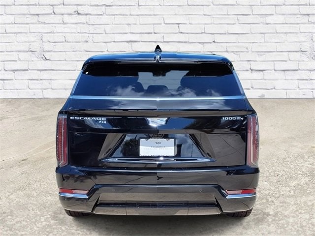 2026 Cadillac ESCALADE IQ Luxury